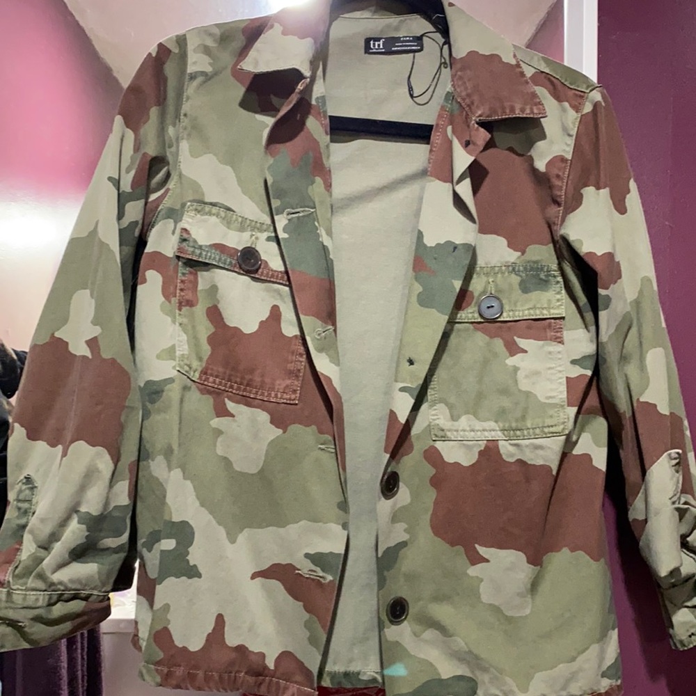 Zara brand camouflage buttoned down shirt